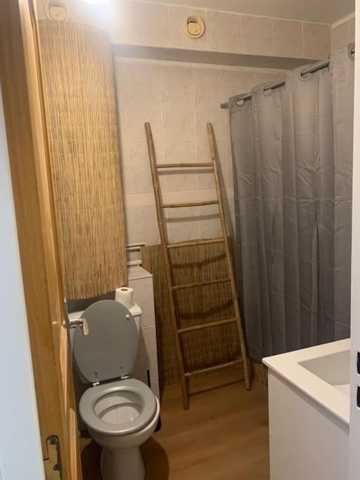 Cosy Climatise Proche Apartment
